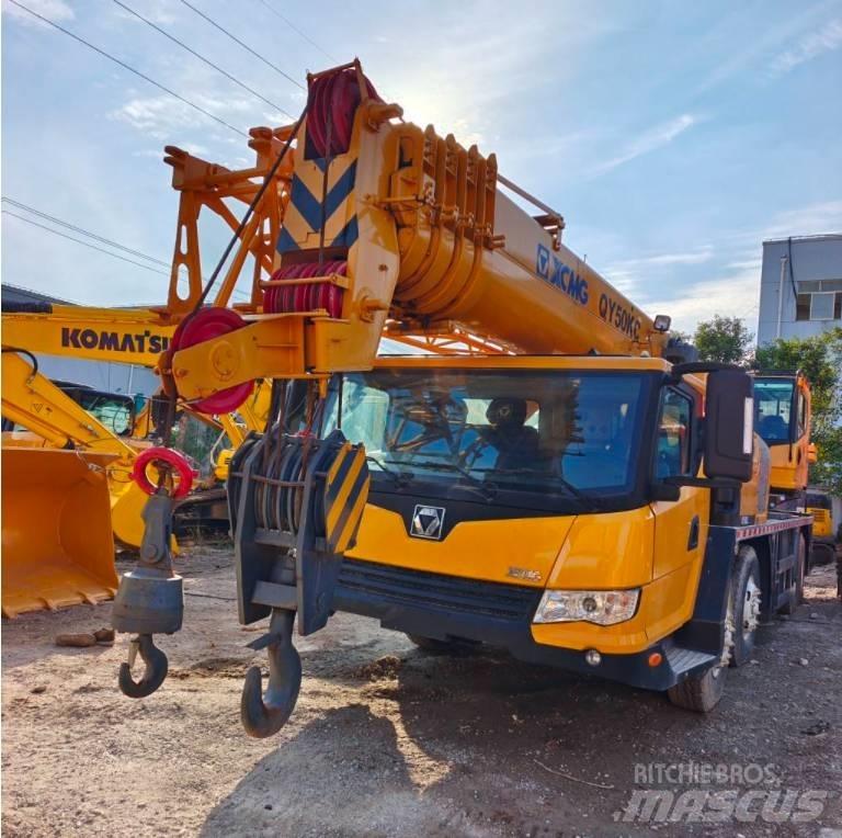 XCMG QY 50 K رافعات الطرق الوعرة