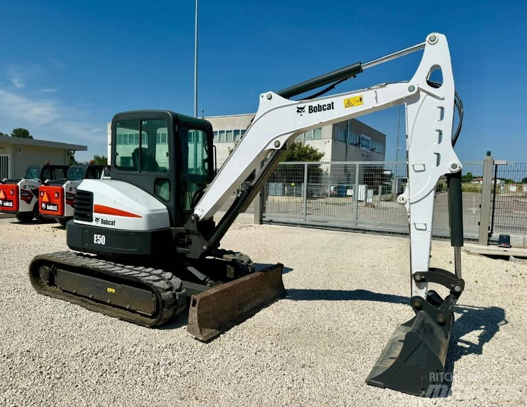 Bobcat E 50 EM حفارات صغيرة أقل من 7 طن (حفارات صغيرة)