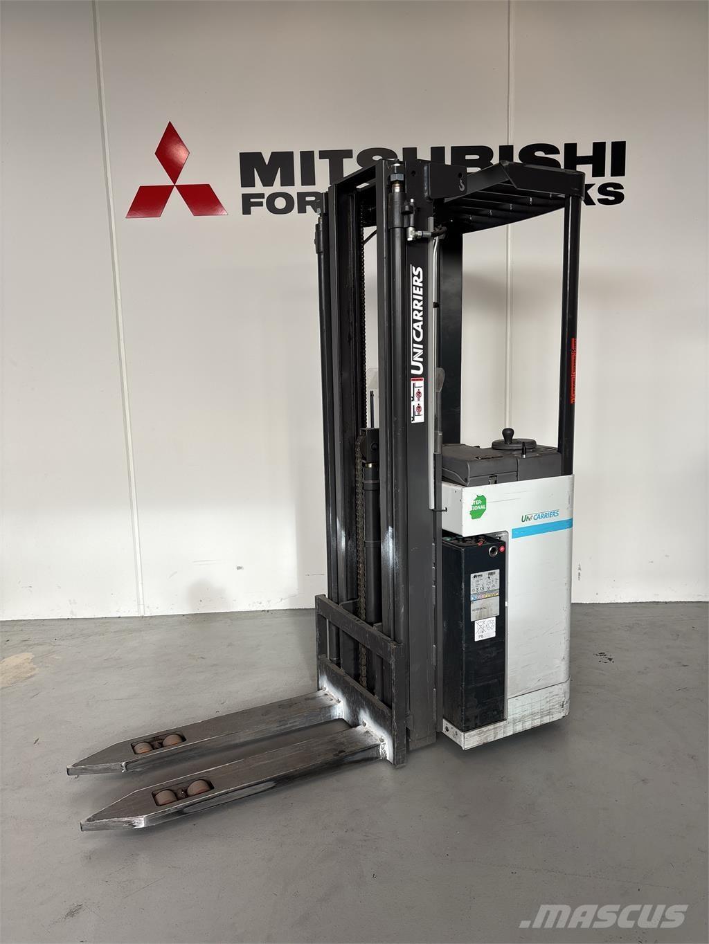 Atlet A160 شاحنات مناولة ذاتية الدفع