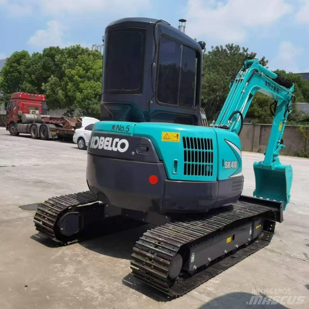 Kobelco SK 40 حفارات صغيرة أقل من 7 طن (حفارات صغيرة)