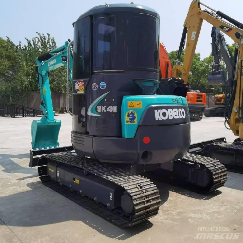 Kobelco SK 40 حفارات صغيرة أقل من 7 طن (حفارات صغيرة)