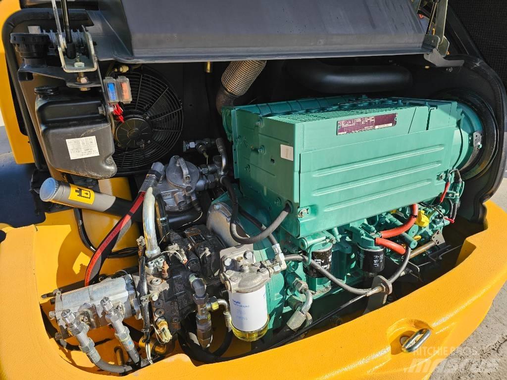Volvo L 25 F لوادر بعجل