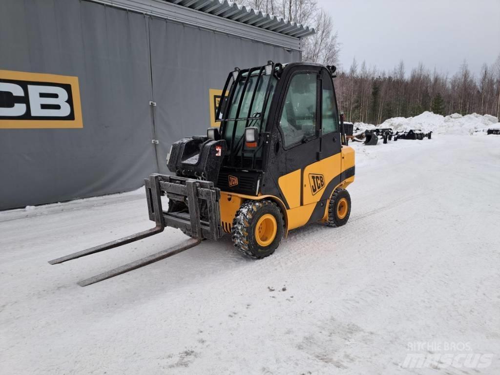 JCB TLT 30 D شاحنات الديزل
