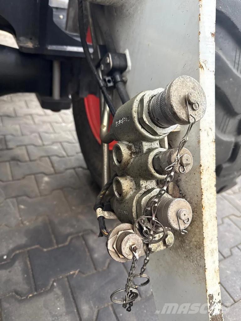 Bobcat L85 لوادر بعجل