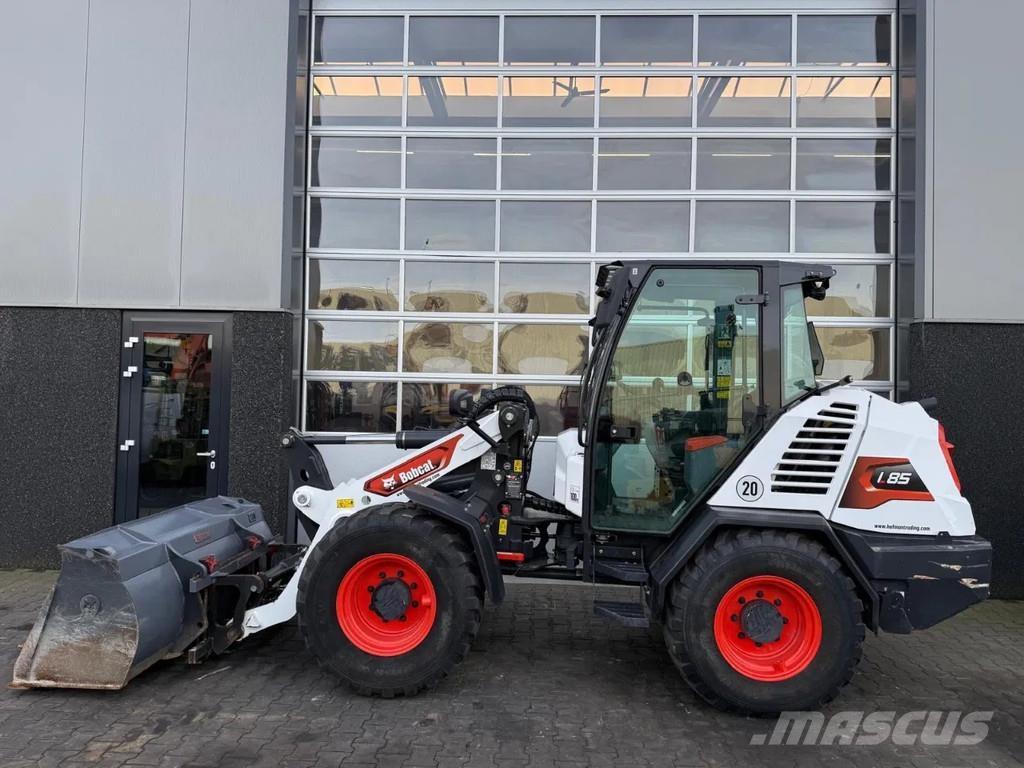 Bobcat L85 لوادر بعجل