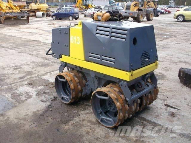 Bomag BMP 851 دكاكات أفقية