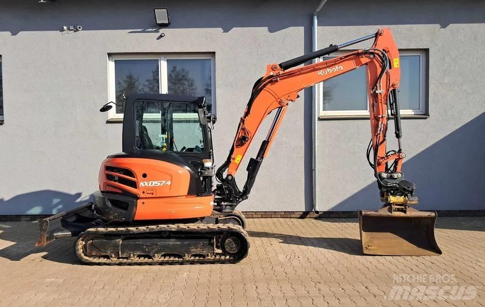 Kubota KX 057-4 حفارات صغيرة أقل من 7 طن (حفارات صغيرة)