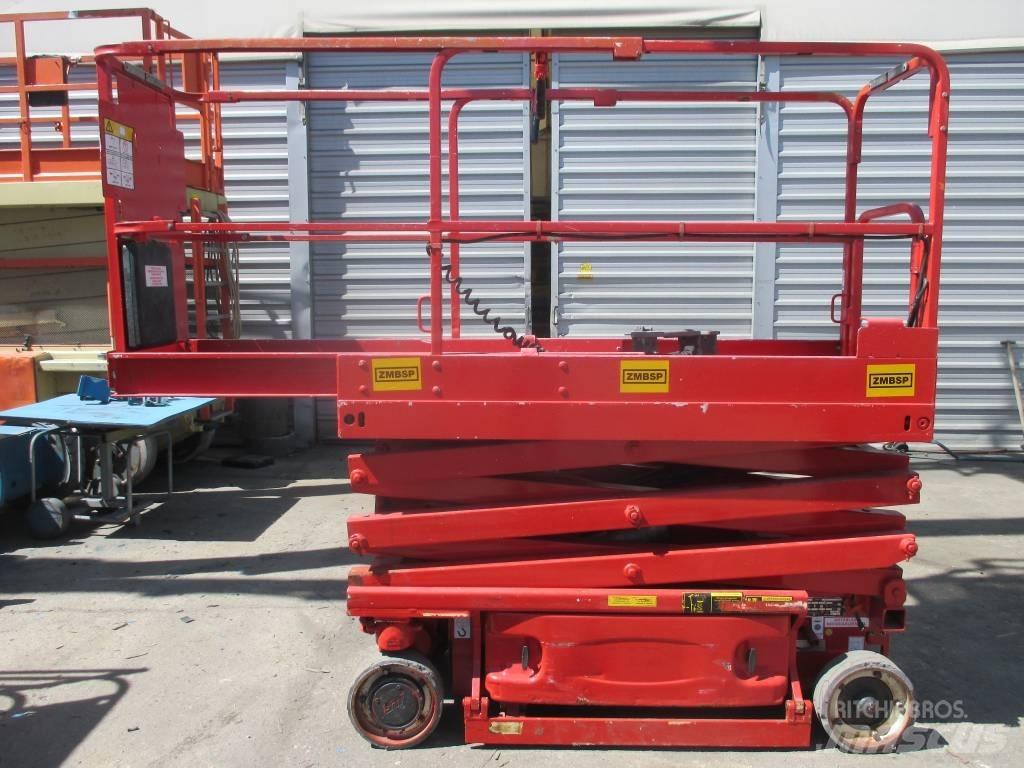 JLG 1930 ES رافعات مقصية الشكل
