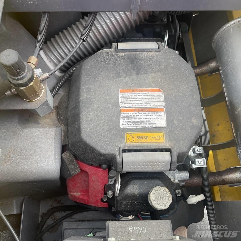 Atlas Copco XAS 27 مكابس