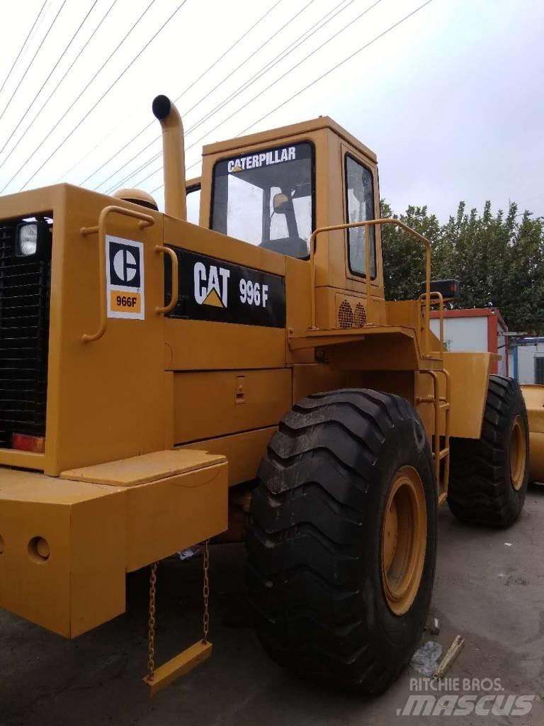 CAT 966F لوادر بعجل