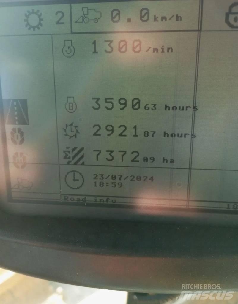 New Holland CR 960 حصادات