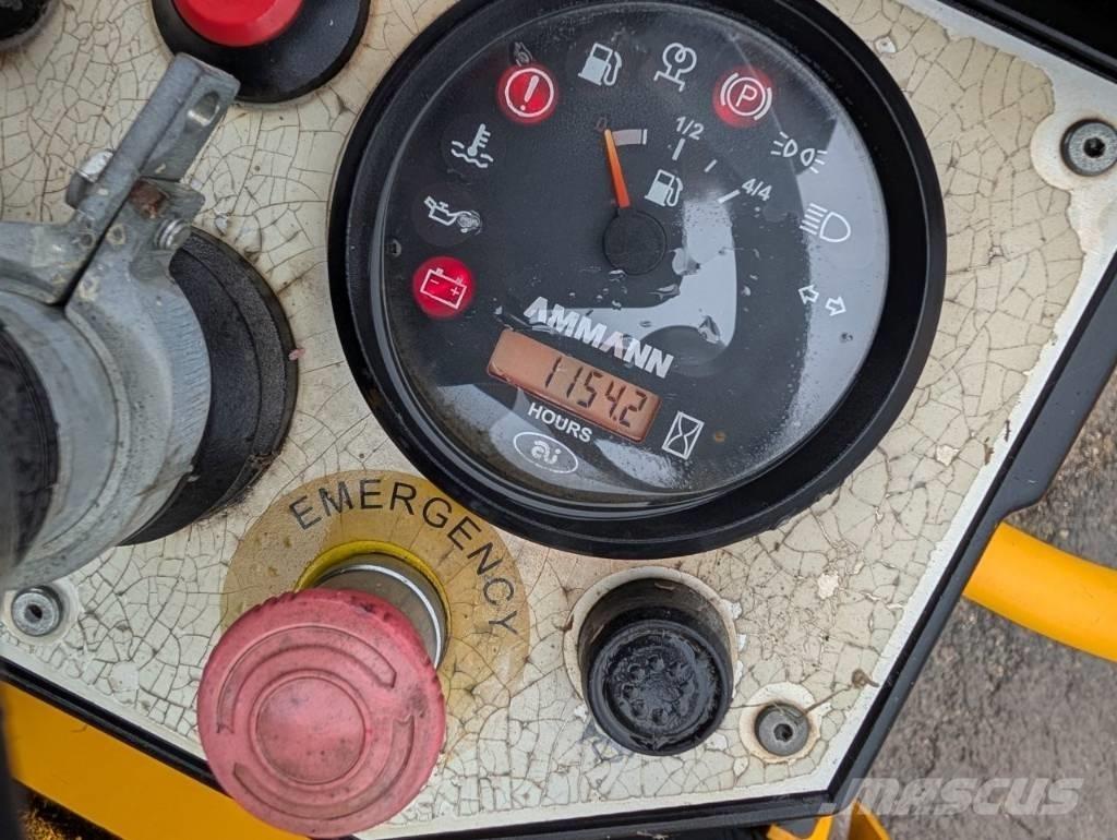 Ammann AV 26-2 مداحل ثنائية الاسطوانة