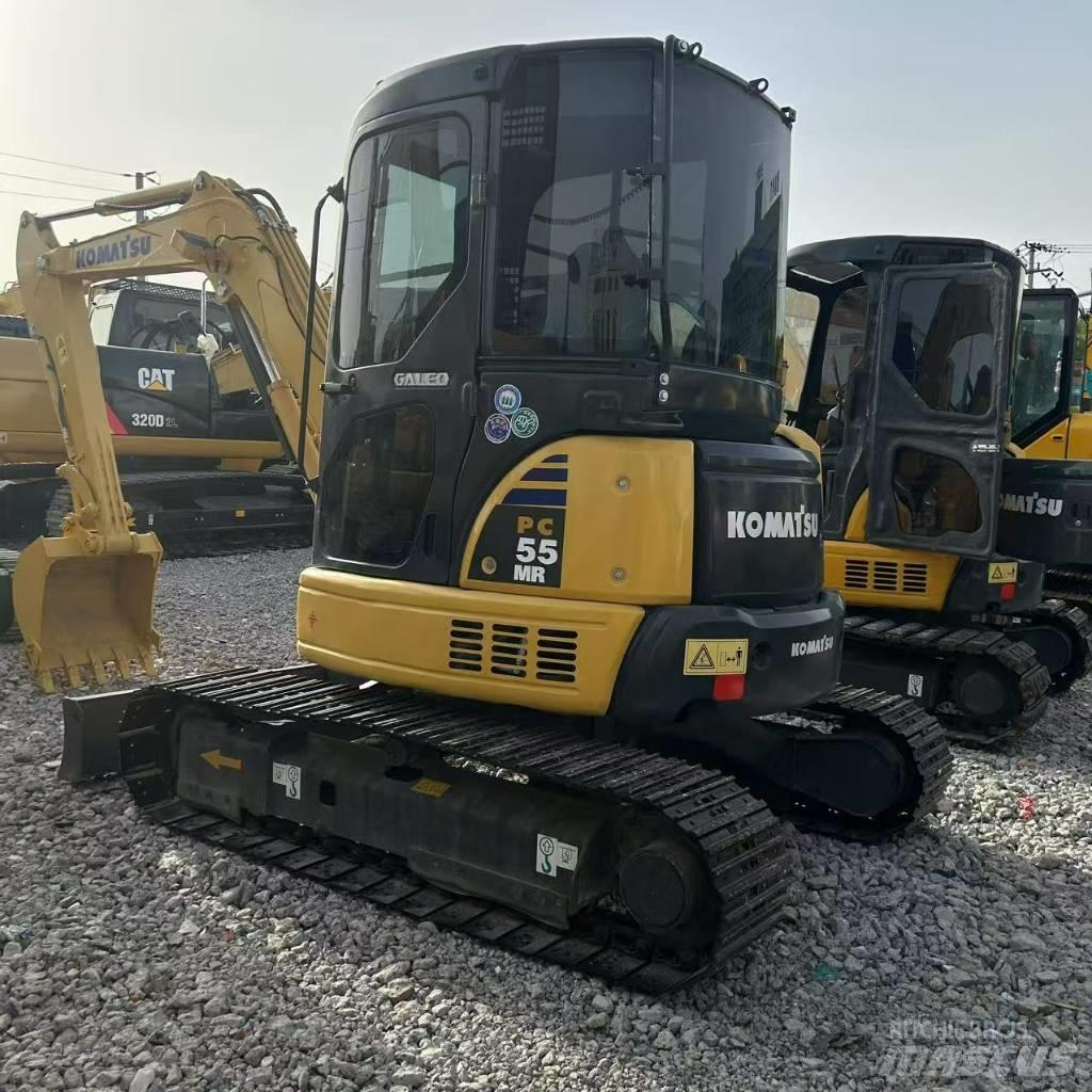 Komatsu 55-2 حفارات زحافة