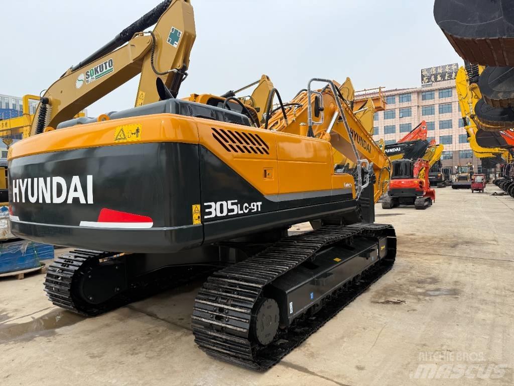 Hyundai 305LC-9T حفارات زحافة