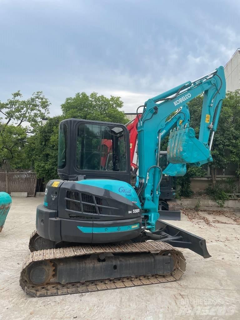 Kobelco SK 55 حفارات صغيرة أقل من 7 طن (حفارات صغيرة)