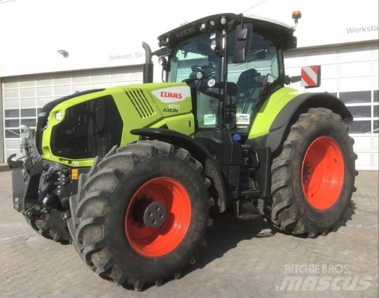 CLAAS AXION 870 الجرارات