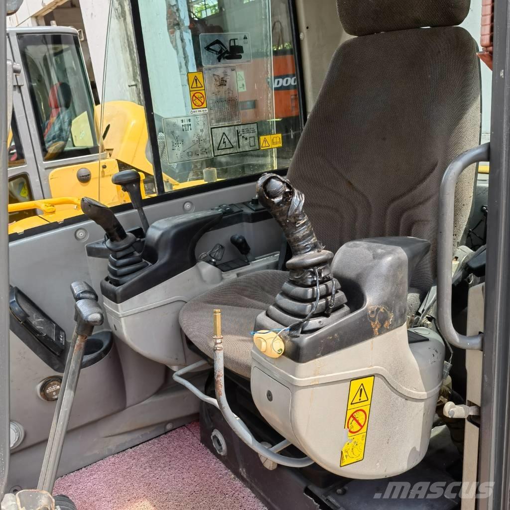 Volvo EC60 حفارات صغيرة أقل من 7 طن (حفارات صغيرة)
