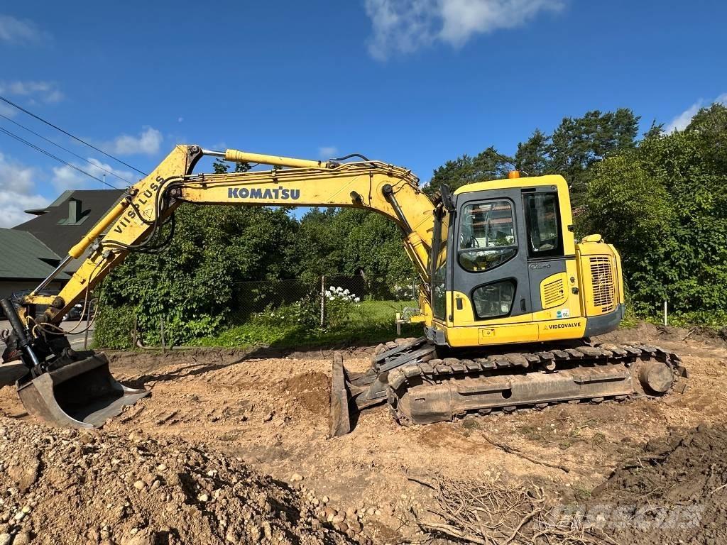 Komatsu PC 138 US-8 حفارات زحافة