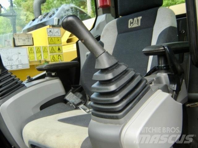 CAT 314 E حفارات زحافة