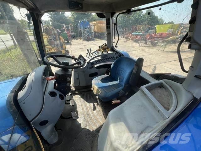 New Holland T6010 الجرارات