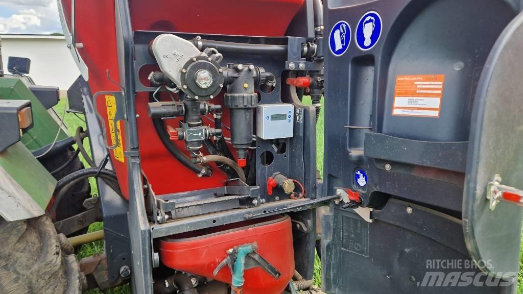 Kverneland B18 رشاشات محمولة