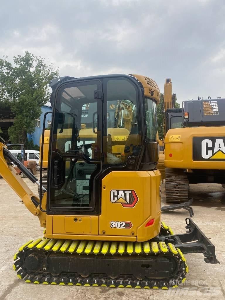 CAT 302 حفارات صغيرة أقل من 7 طن (حفارات صغيرة)