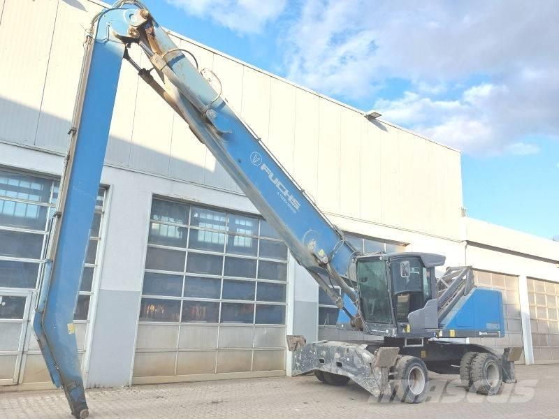 Fuchs MHL 350 F مناولات المخلفات / مناولات صناعية