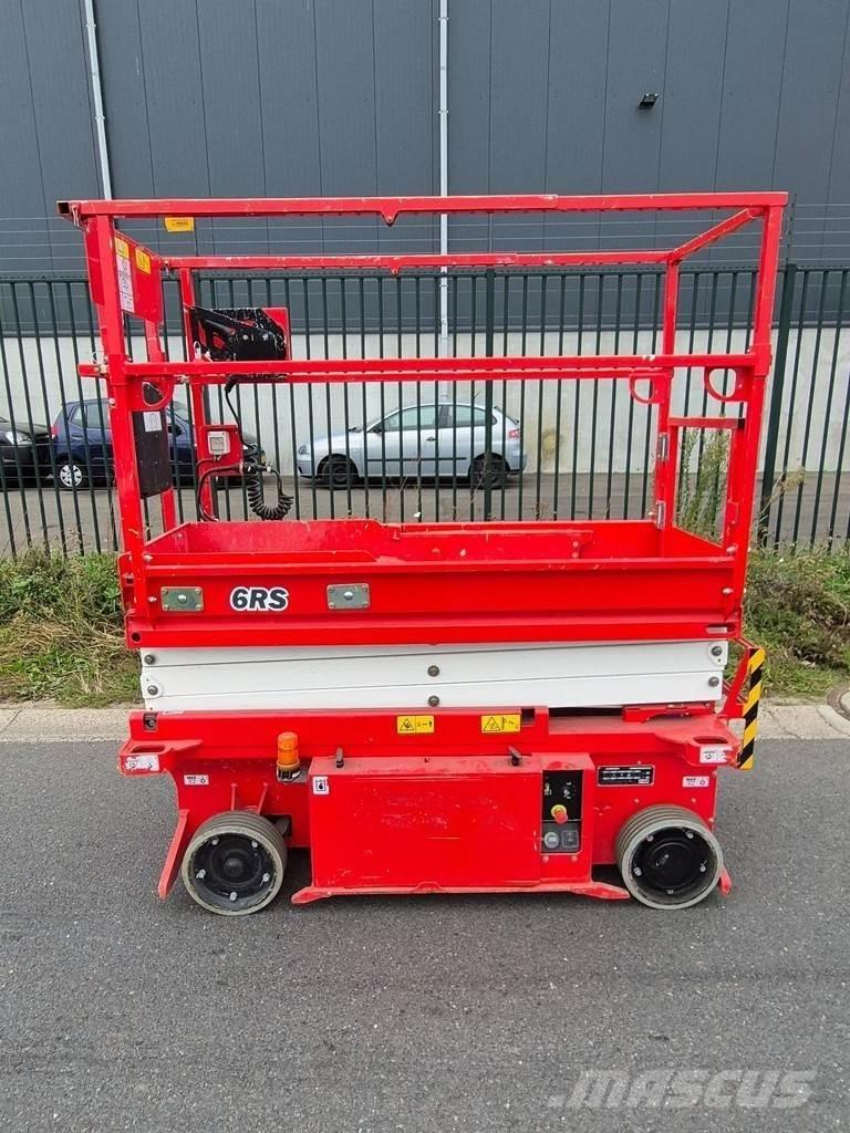 JLG 6rs رافعات مقصية الشكل