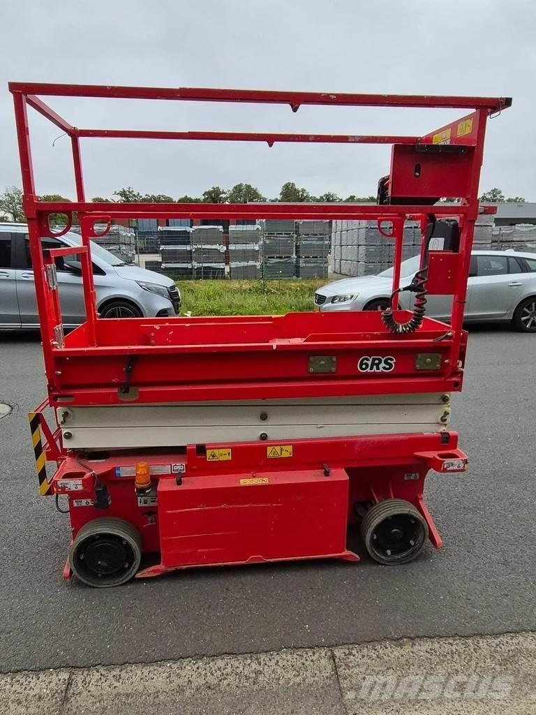JLG 6rs رافعات مقصية الشكل