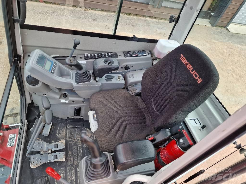 Takeuchi TB 325 R حفارات صغيرة أقل من 7 طن (حفارات صغيرة)