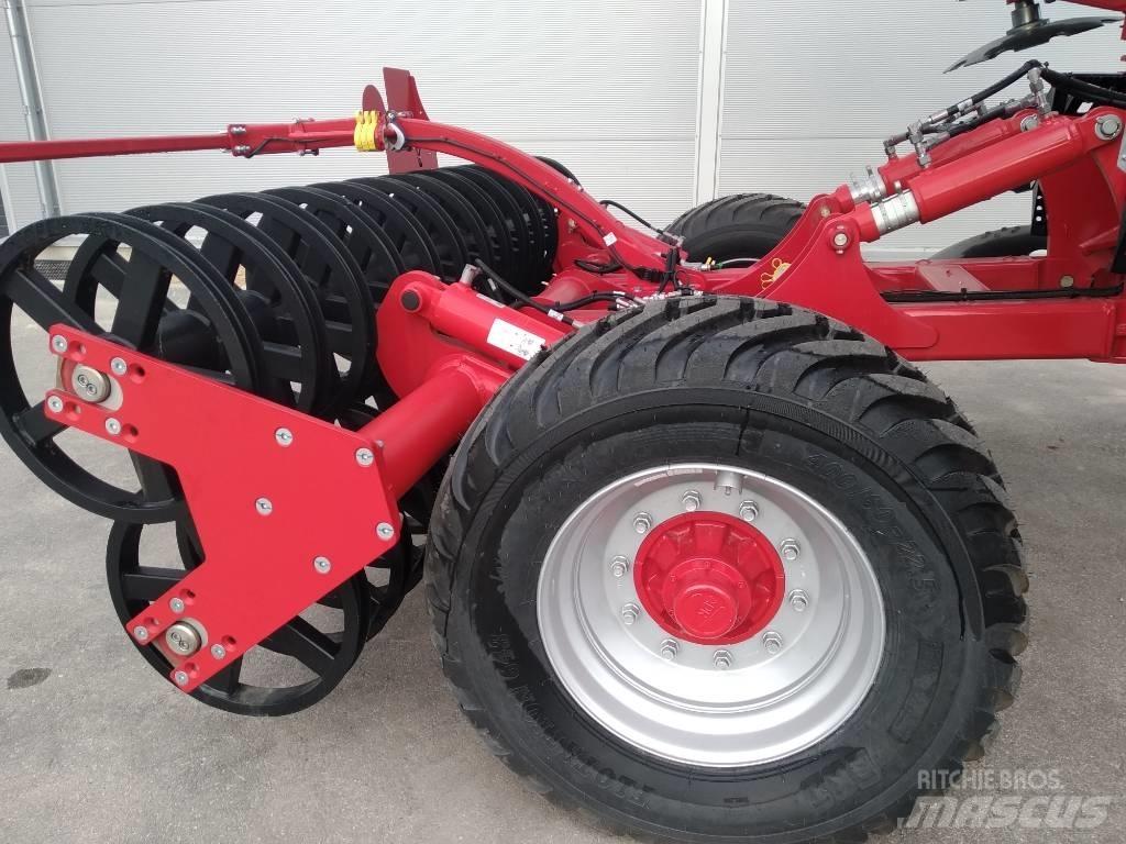 Horsch Joker 8 HD زحافات ساحقة