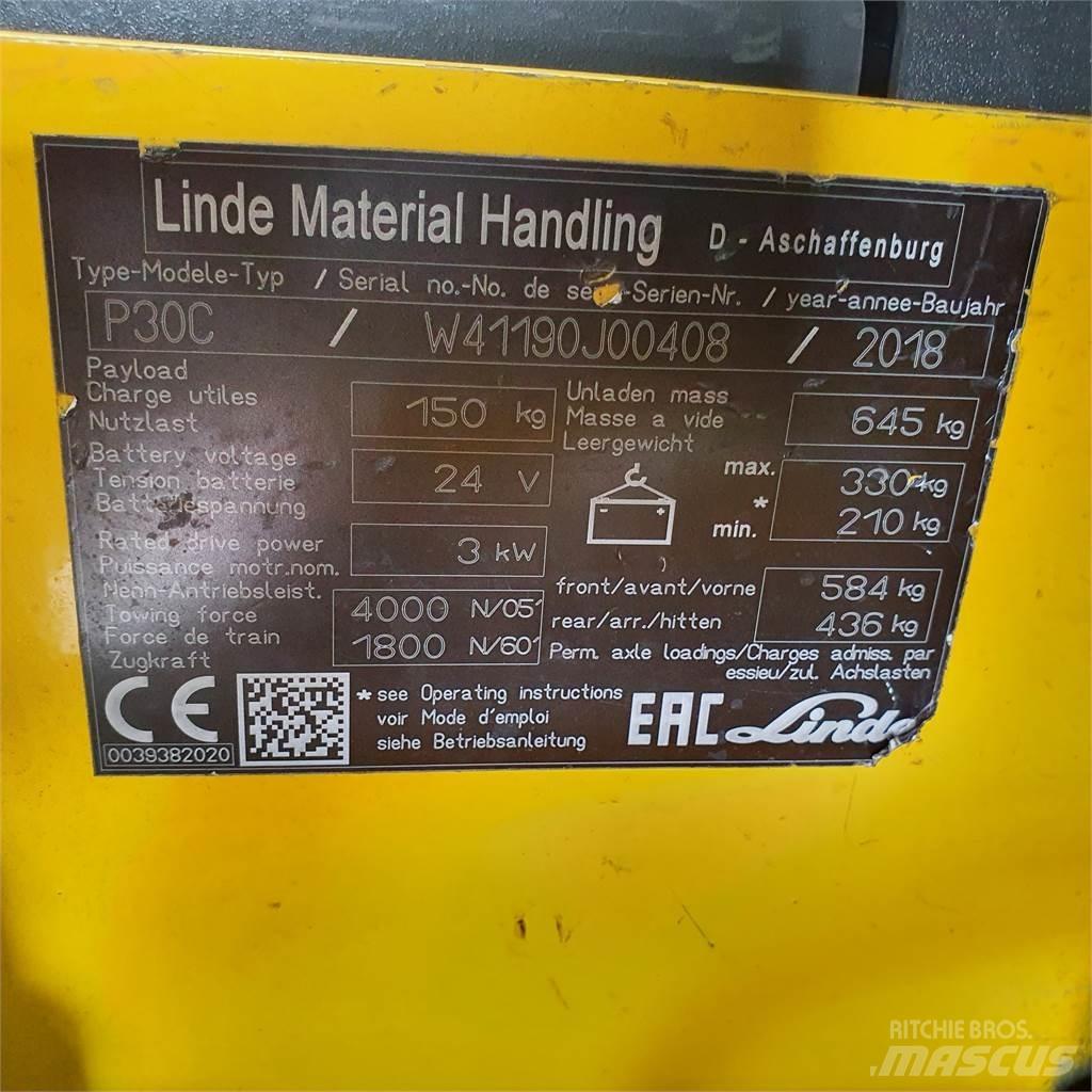 Linde P30C شاحنة قاطرة