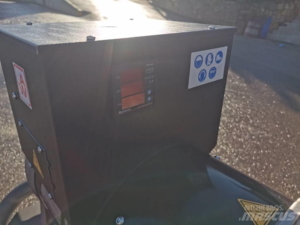 Mosa GXT AWB 4-50 مولدات أخرى