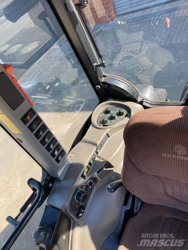 Case IH Quantum 95 V الجرارات
