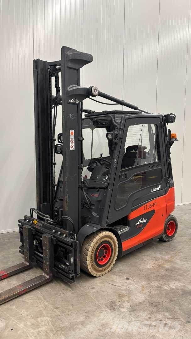 Linde E25 شاحنات ذات رافعات شوكية تعمل بالكهرباء