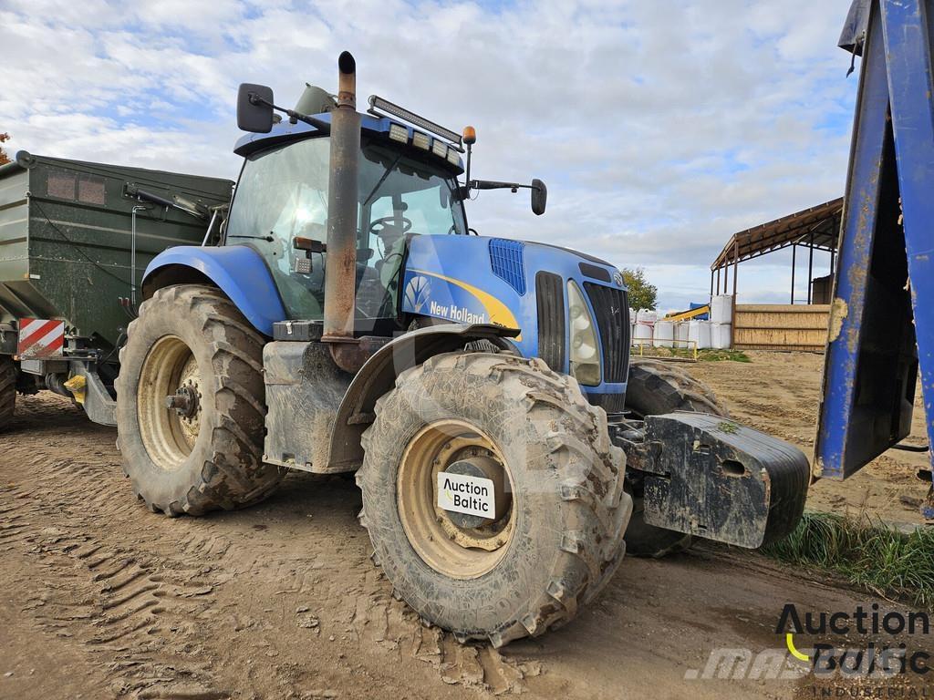New Holland T 8040 الجرارات