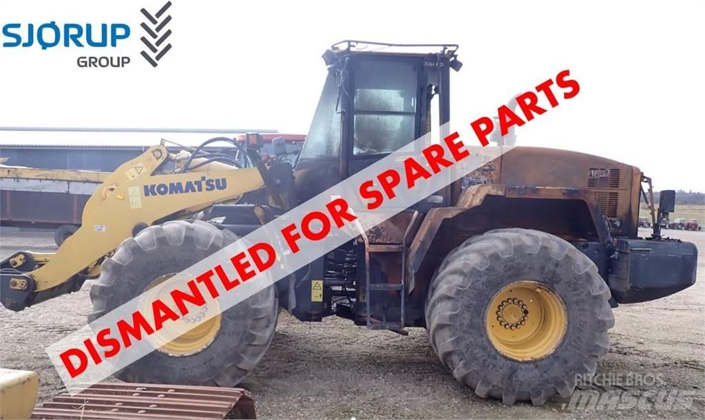 Komatsu WA320-5 الجرارات
