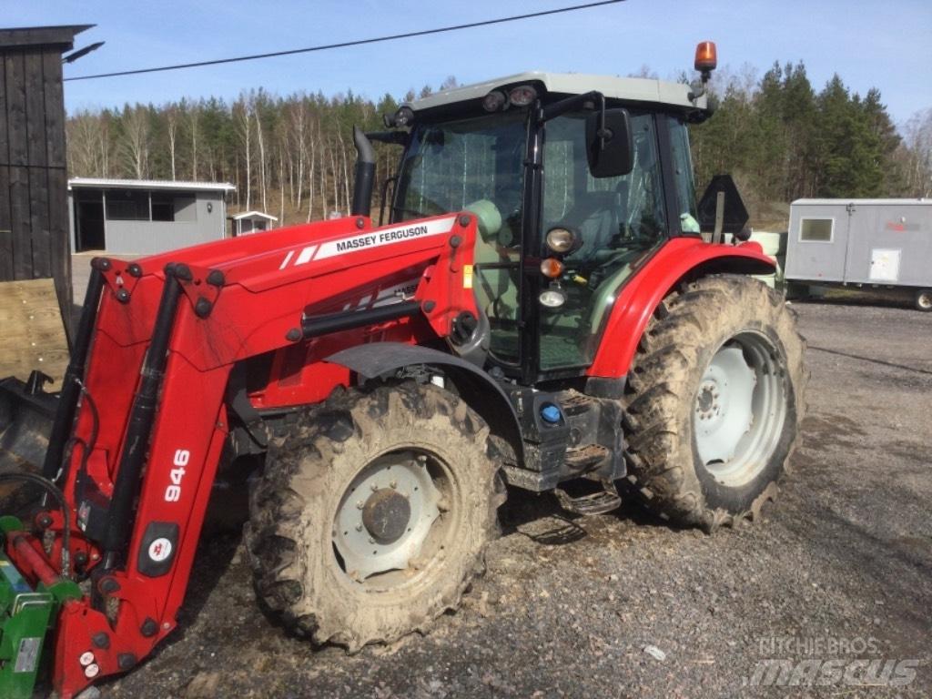 Massey Ferguson 5712 الجرارات