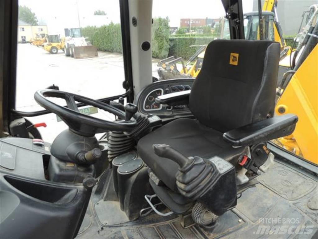 JCB 3 CX Contractor لوادر ذات جرافات عكسية