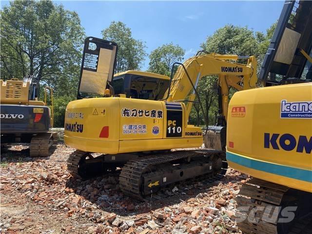 Komatsu PC110 حفارات زحافة