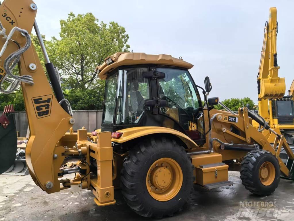 JCB 3 CX لوادر ذات جرافات عكسية