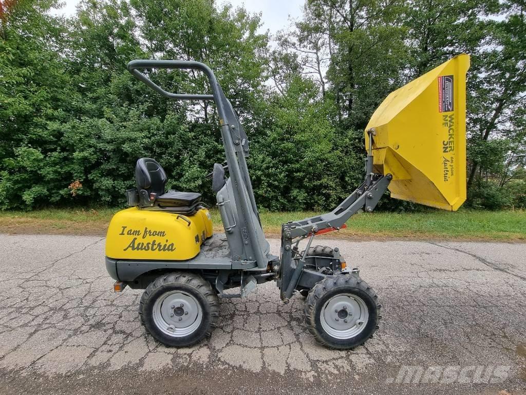 Wacker Neuson 1001 عربات نقل قلابة للمواقع