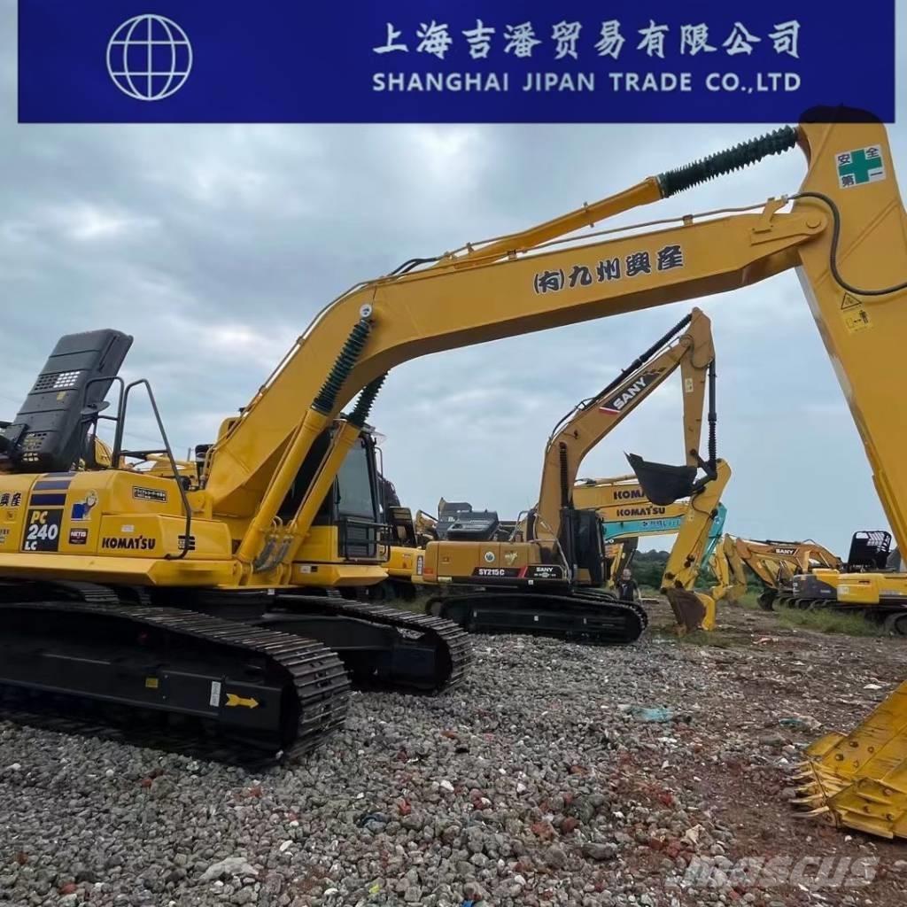 Komatsu PC 240 حفارات زحافة