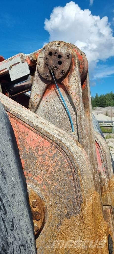 Sandvik LH 410 لوادر للعمل تحت سطح الأرض