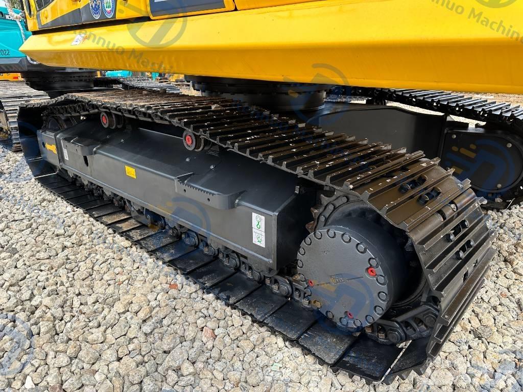 Komatsu PC200-8 حفارات زحافة
