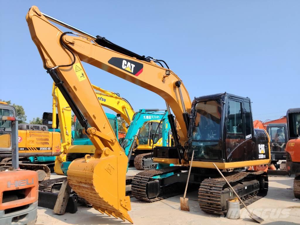 CAT 313D حفارات زحافة