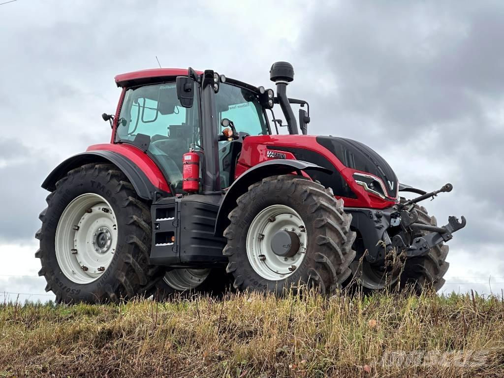 Valtra T 195 V الجرارات