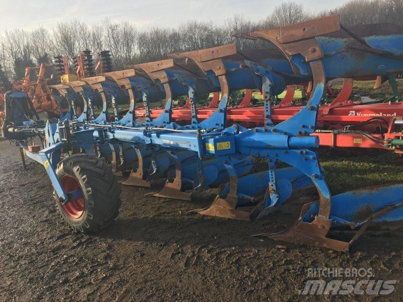 Lemken EuroDiamant 9 محاريث عكسية