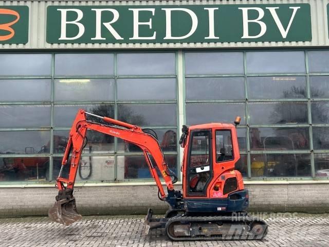 Kubota U 35-3 حفارات صغيرة أقل من 7 طن (حفارات صغيرة)