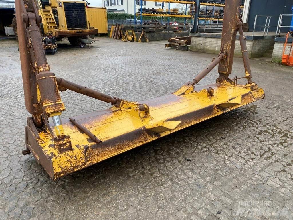 CAT D65 PX نصول